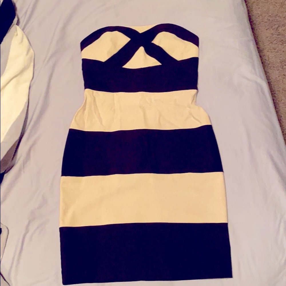 Le Chateau Strapless Dress